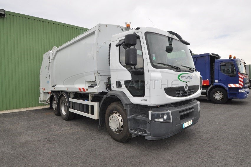 Location BOM Renault 320 DXI avec benne Geesink