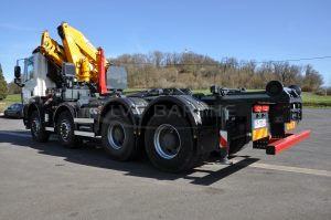 Camion polybenne